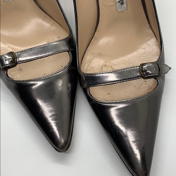 Authentic metallic silver Manolo Blahniks - Picture 5 of 8